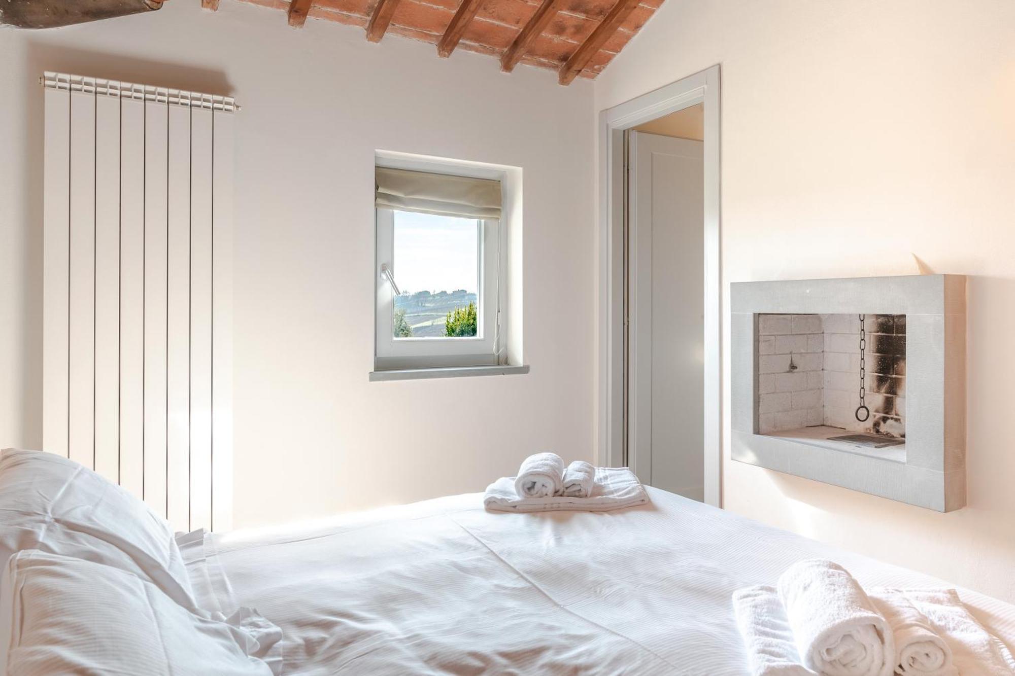 Borgo Syrah Hotel Cortona Luaran gambar